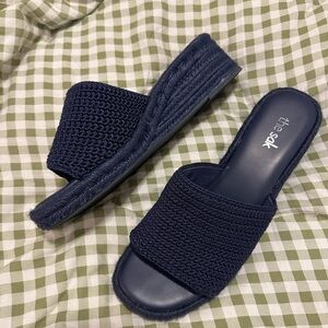 The Sak Women's Brynna Navy Blue Espadrille Wedge Sandals Size 9
